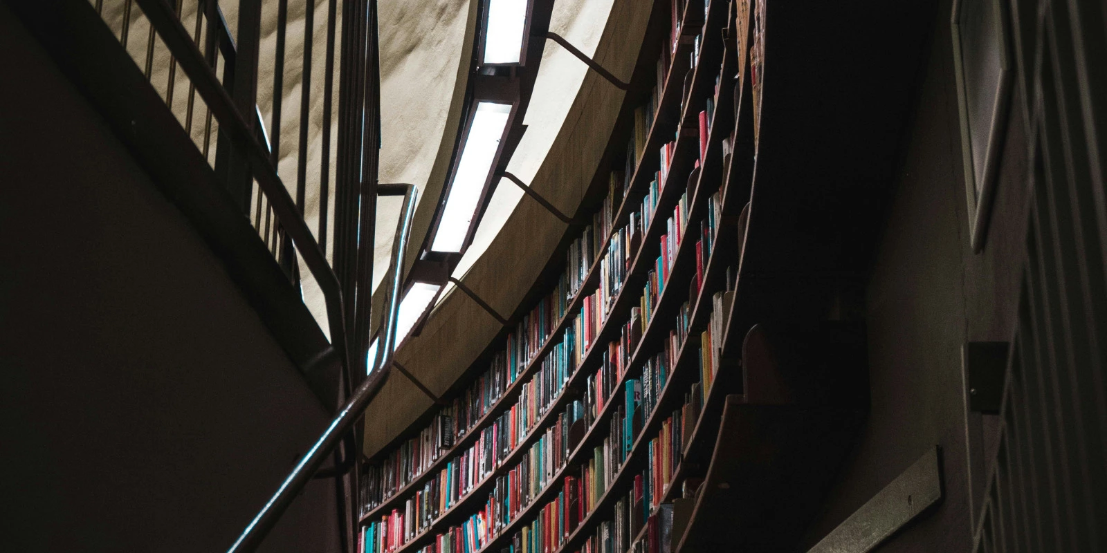 Technologie de l'Automobile : Nouveaux Systèmes et Véhicules Autonomes